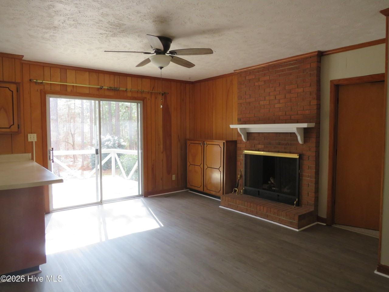 312 Selkirk Trl - Photo 4 of 19