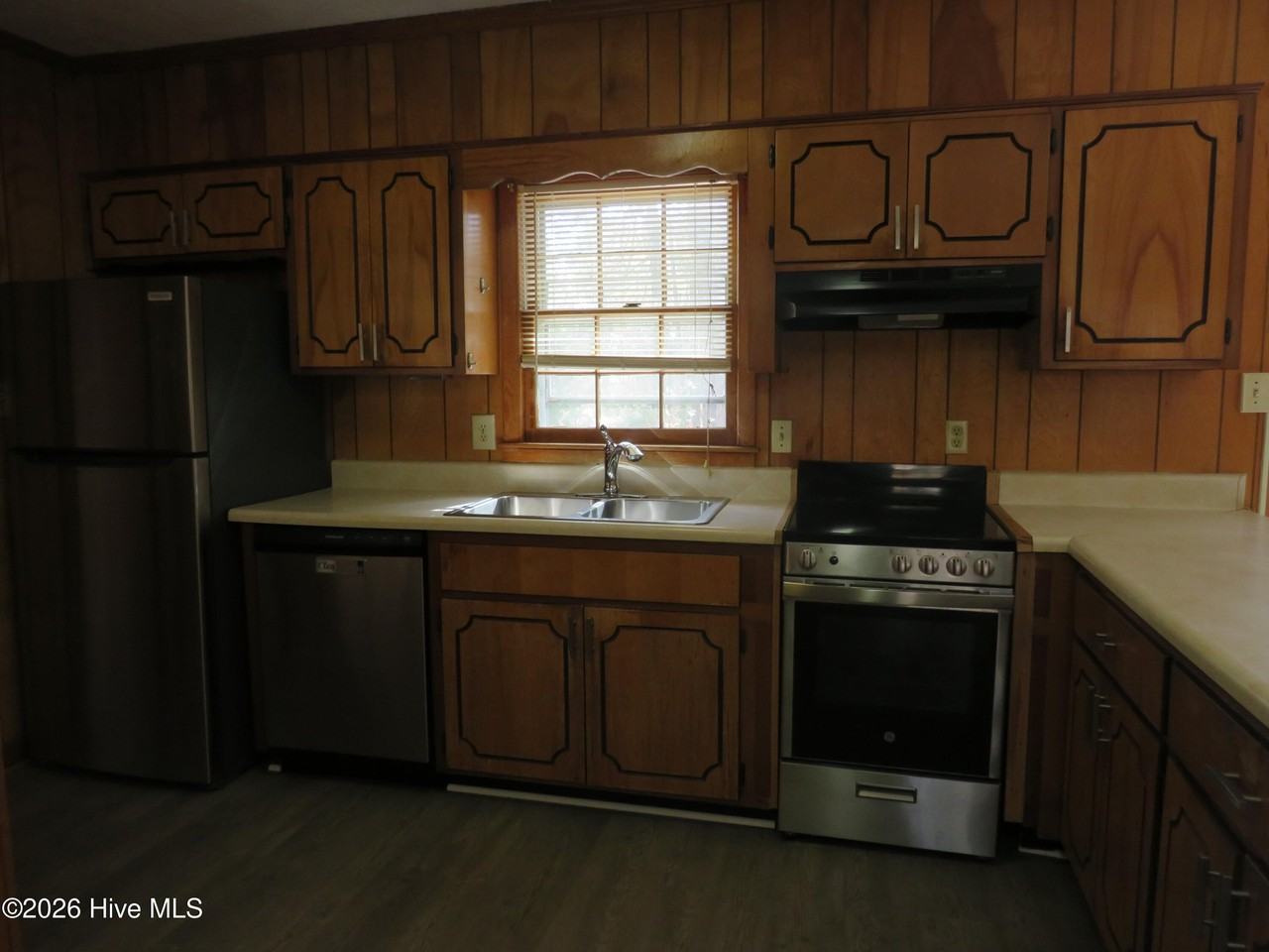 312 Selkirk Trl - Photo 6 of 19