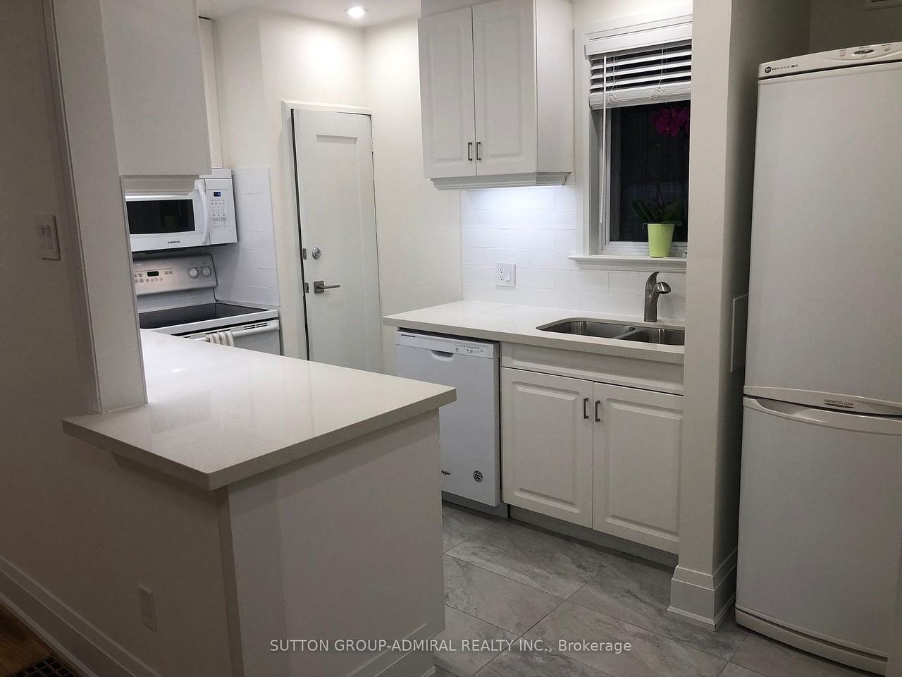 89 Rumsey Road - Photo 3 of 31