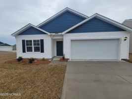 featured image of 2214 Emerald Ave