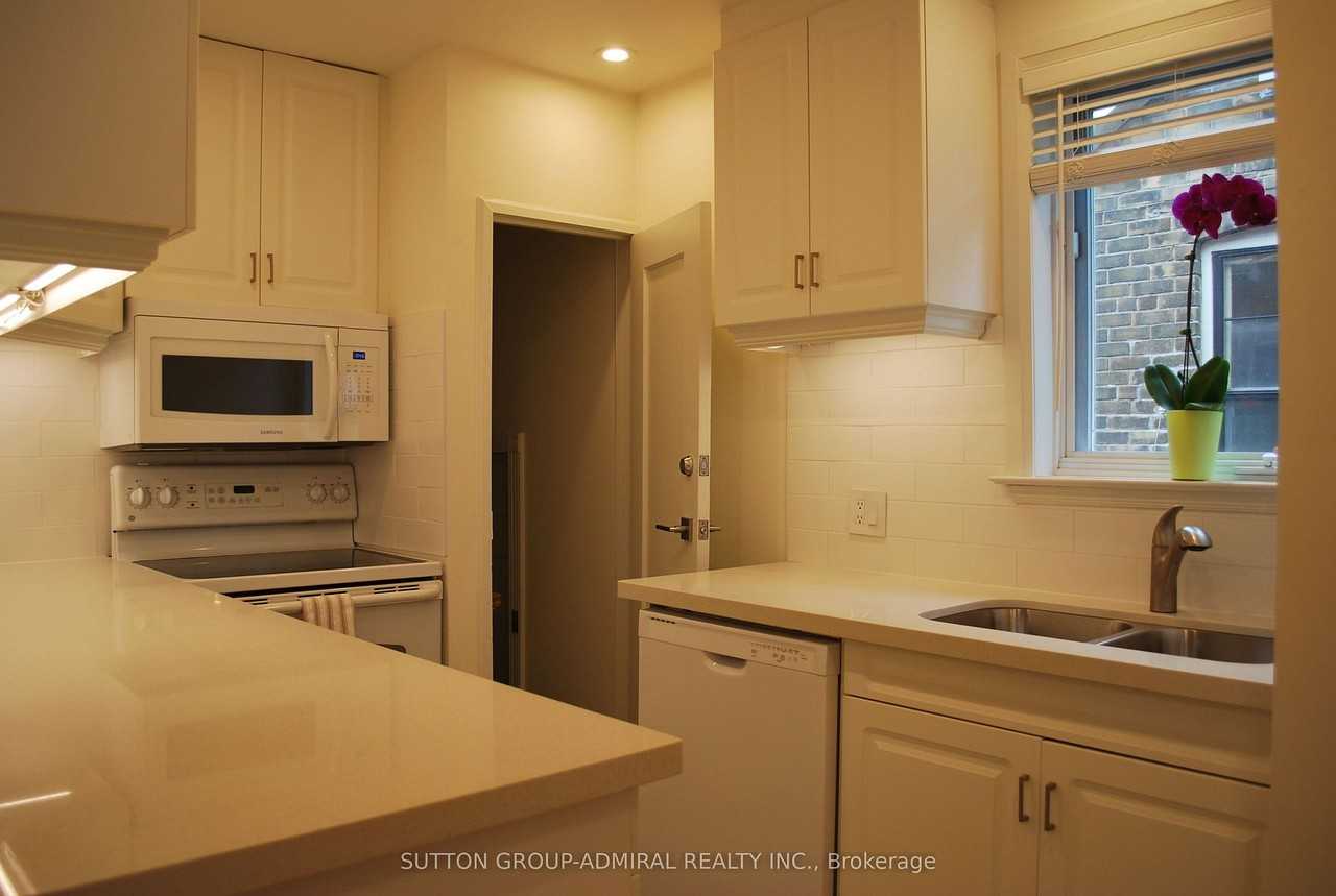 89 Rumsey Road - Photo 2 of 31