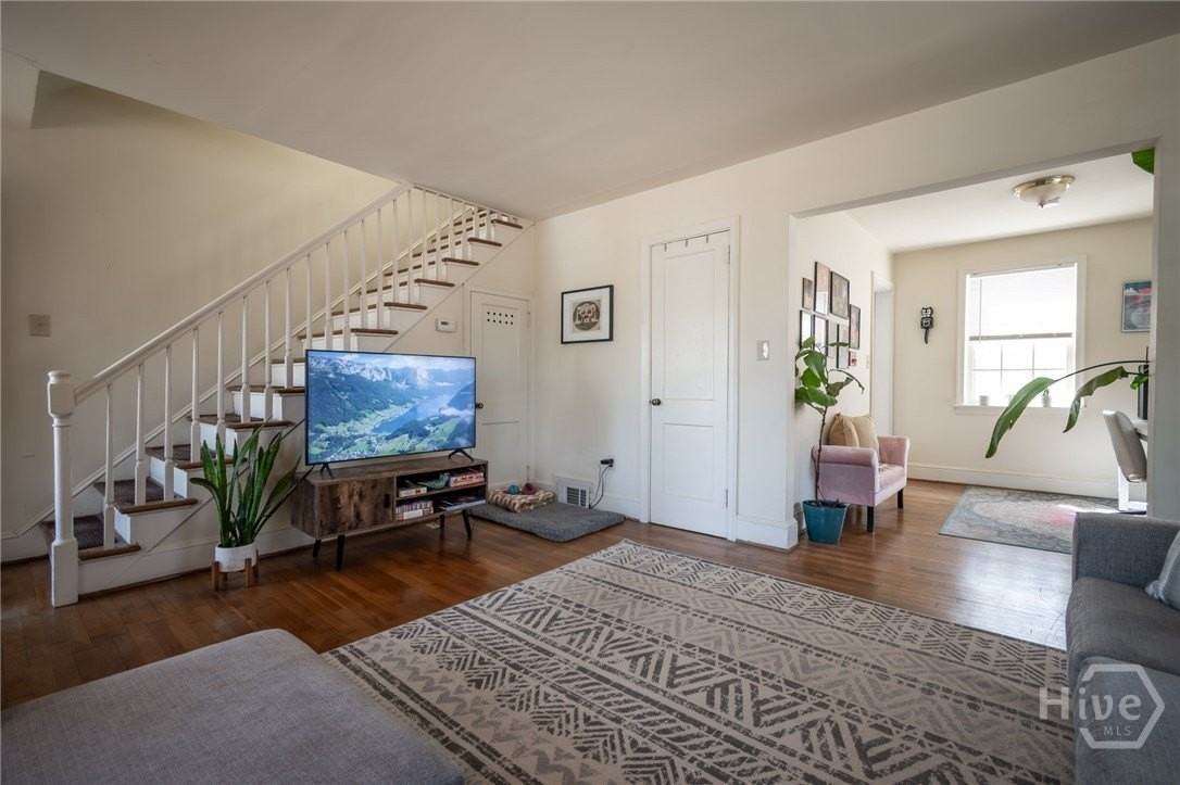 1449 S Milledge Ave - Photo 6 of 27