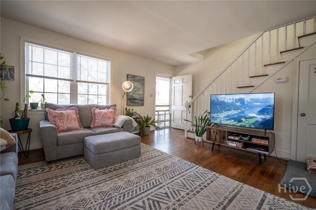 118 University Dr - Photo 4 of 29