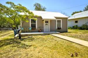 featured image of 309 Lowry St