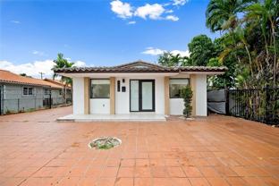 3668 Sw 26th St - Photo 1 of 1