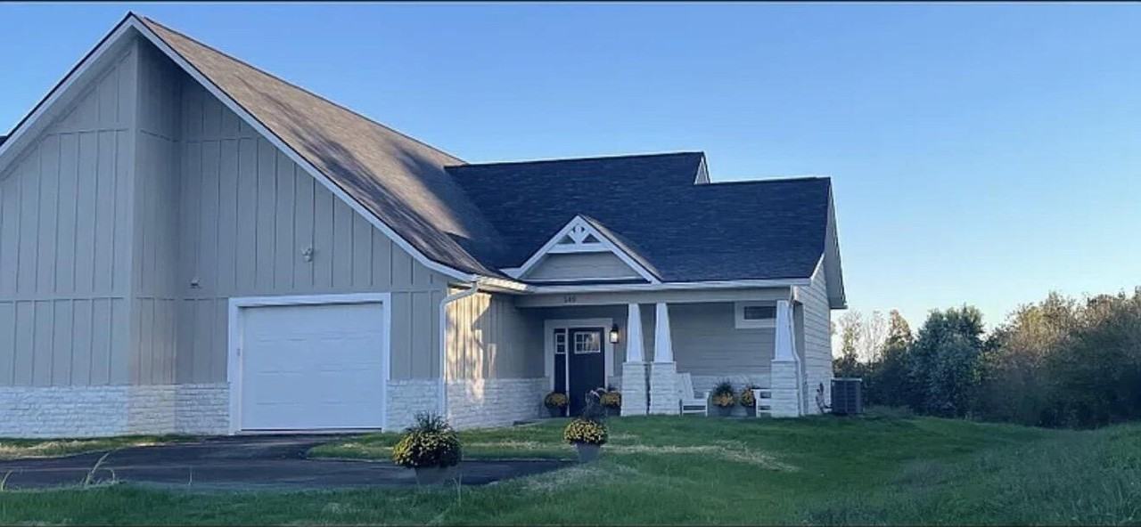 140 Birch Creek Ln - Photo 2 of 19