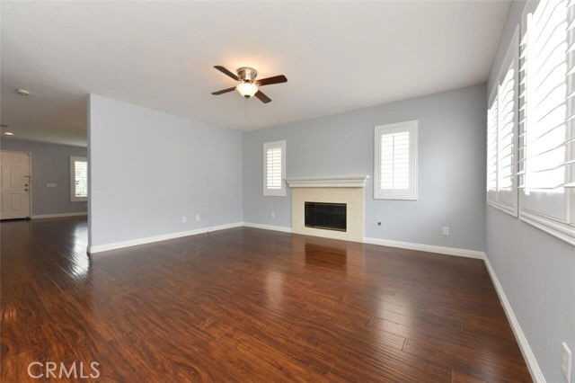 16 Granada - Photo 5 of 8