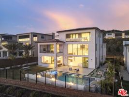 featured image of 20248 Willoughby Ln