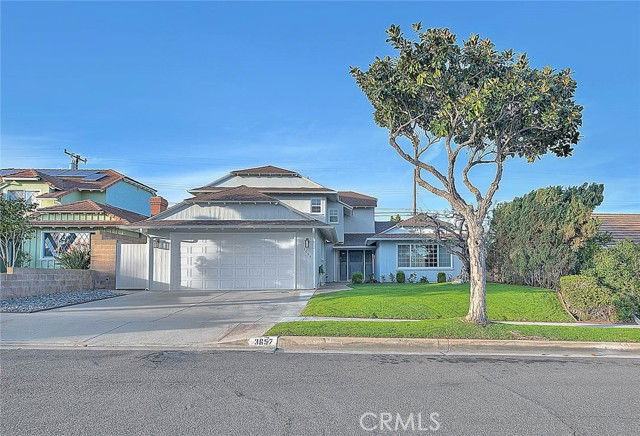 3657 Sara Dr - Photo 3 of 8