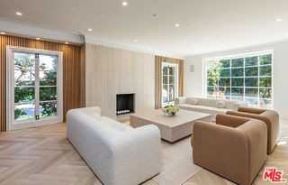 702 N Beverly Dr - Photo 7 of 8