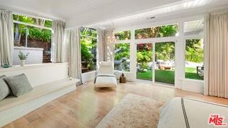 1415 Braeridge Dr - Photo 2 of 7