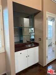 1500 Camden Ave #4C - Photo 7 of 8