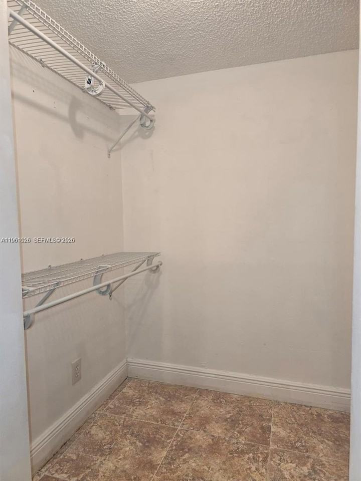 9501 Sw 138th Pl #9501 - Photo 6 of 15