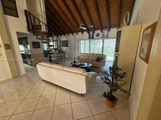 2560 Azalea Ave #2560 - Photo 2 of 27