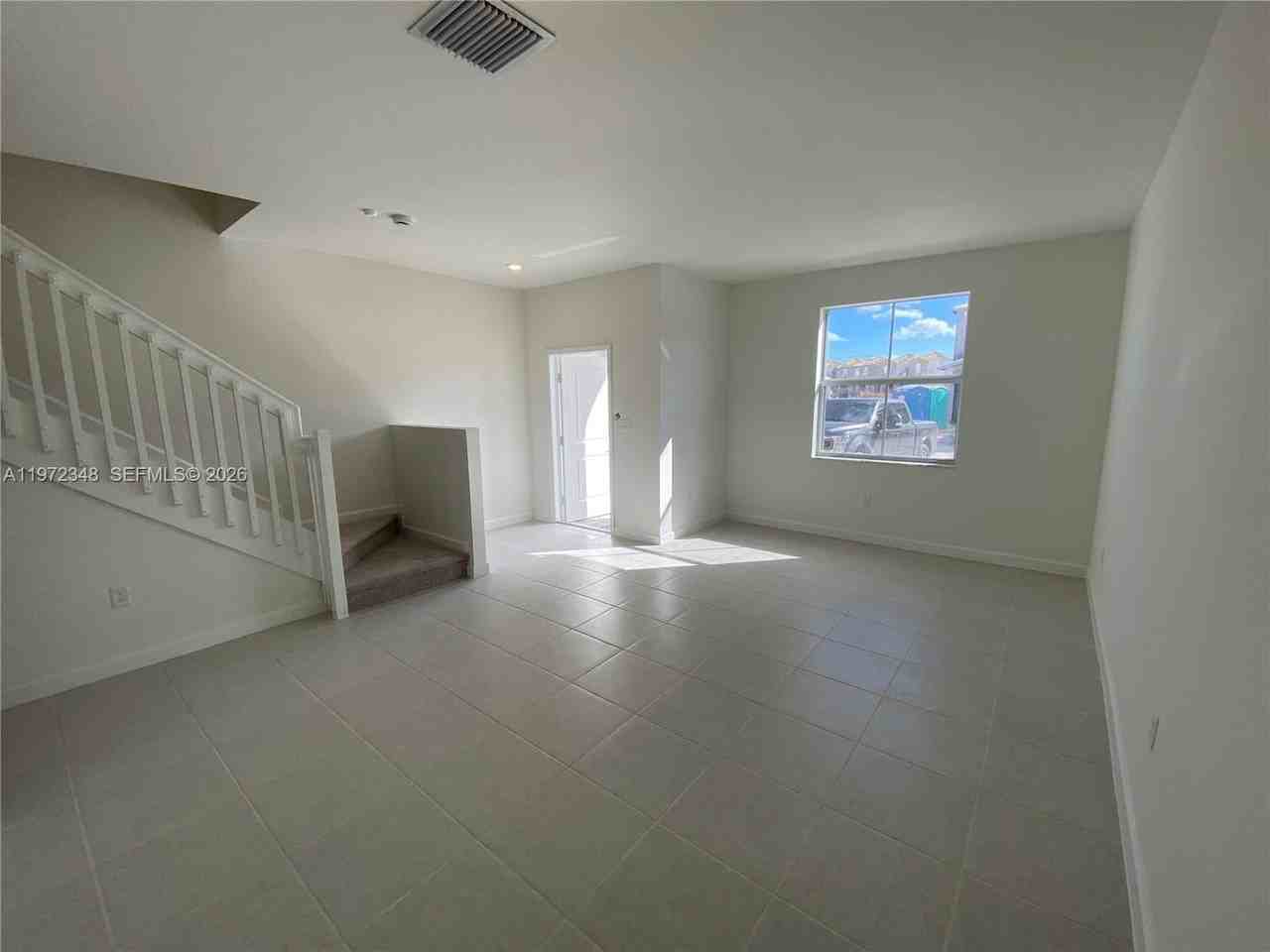 16227 Sw 292nd St - Photo 3 of 18