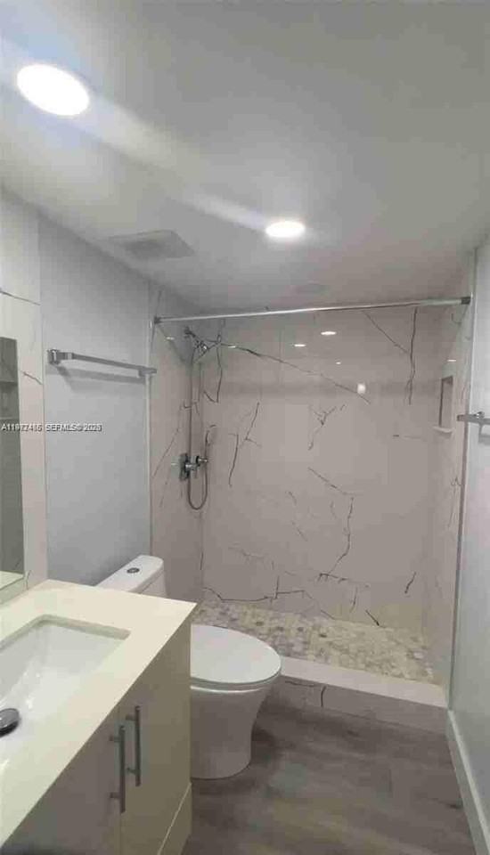 1555 W 44th Pl #247 - Photo 4 of 7