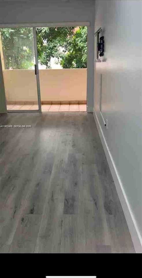 1555 W 44th Pl #247 - Photo 6 of 7