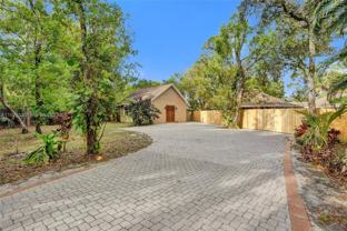 13161 179th Ct N - Photo 1 of 1