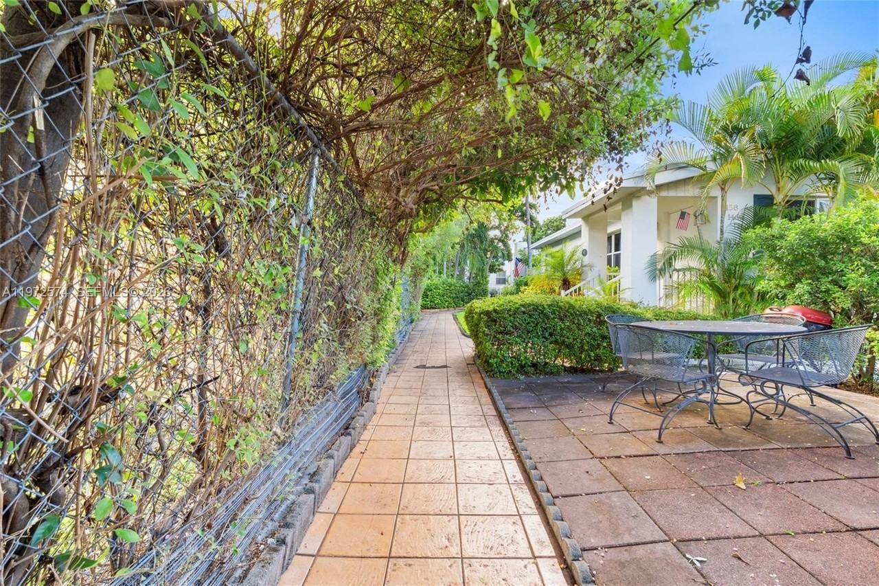 1460 Nw 2nd St #1458 - Photo 7 of 13