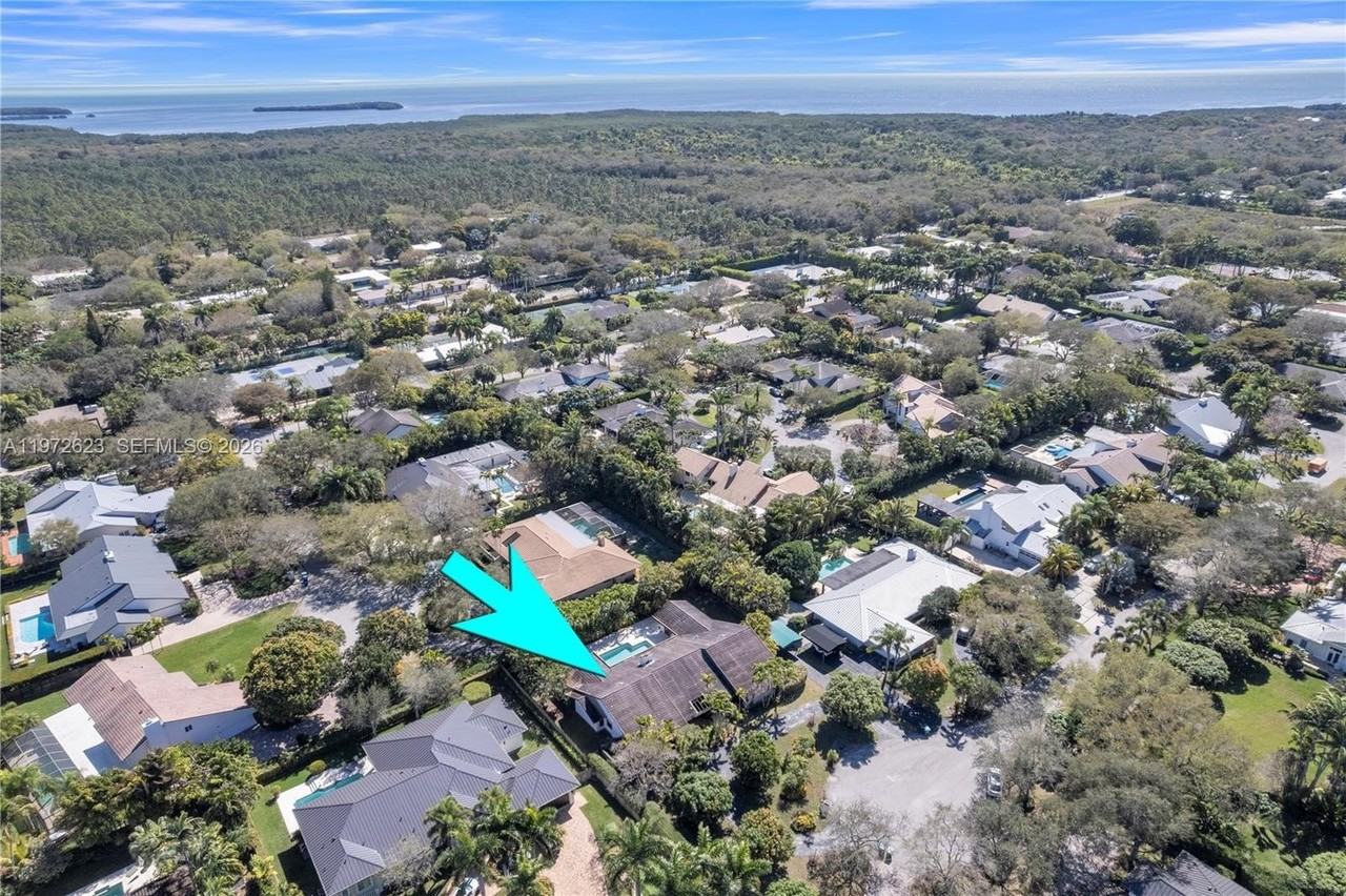 15305 Sw 74th Ct - Photo 4 of 50