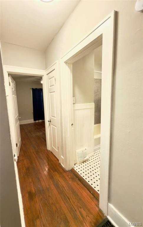 719 Tiffin Ave - Photo 7 of 22