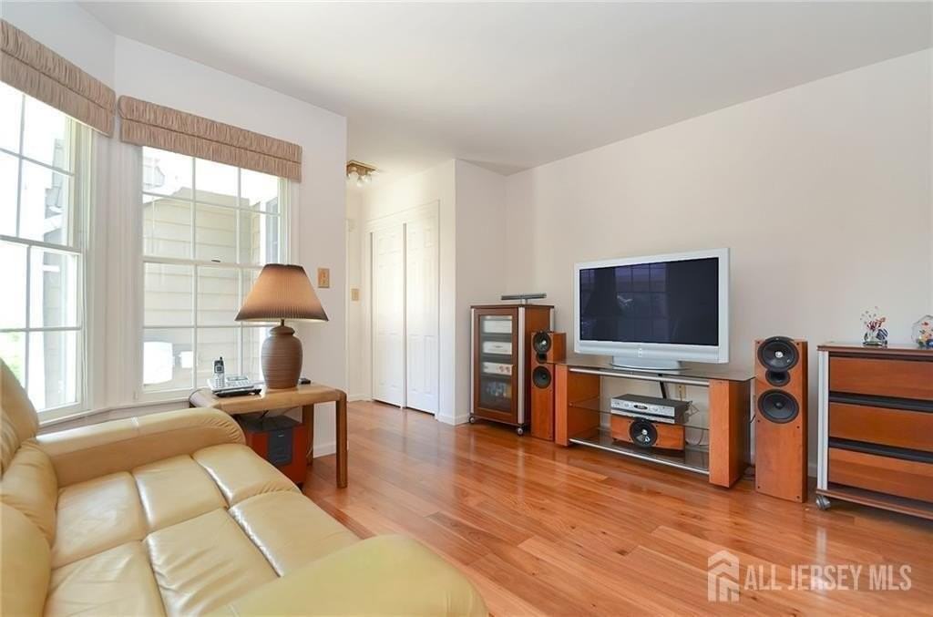 22 Briarwood Ct - Photo 6 of 22