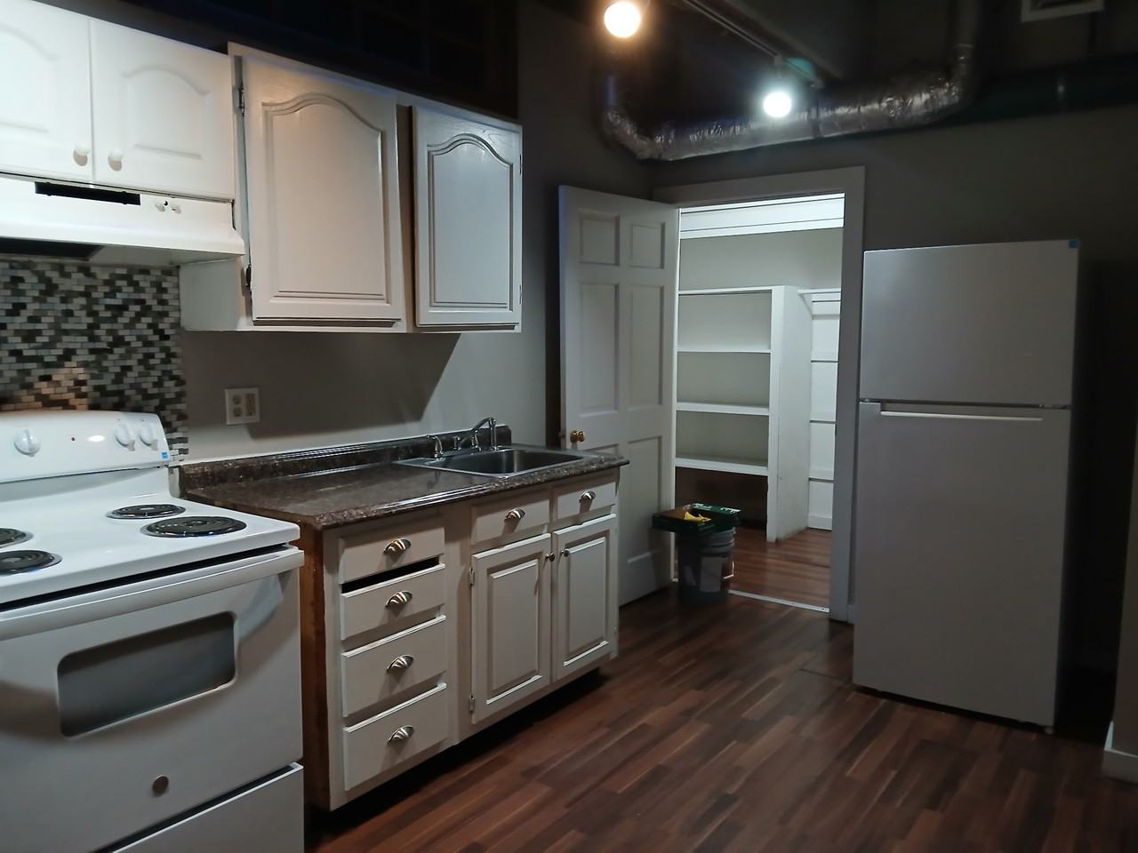 1841 Broad Street #B3 - Photo 2 of 7