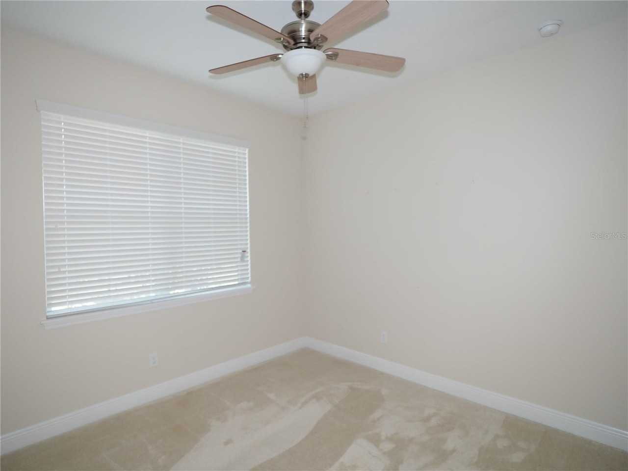 995 Molly Cir - Photo 6 of 46