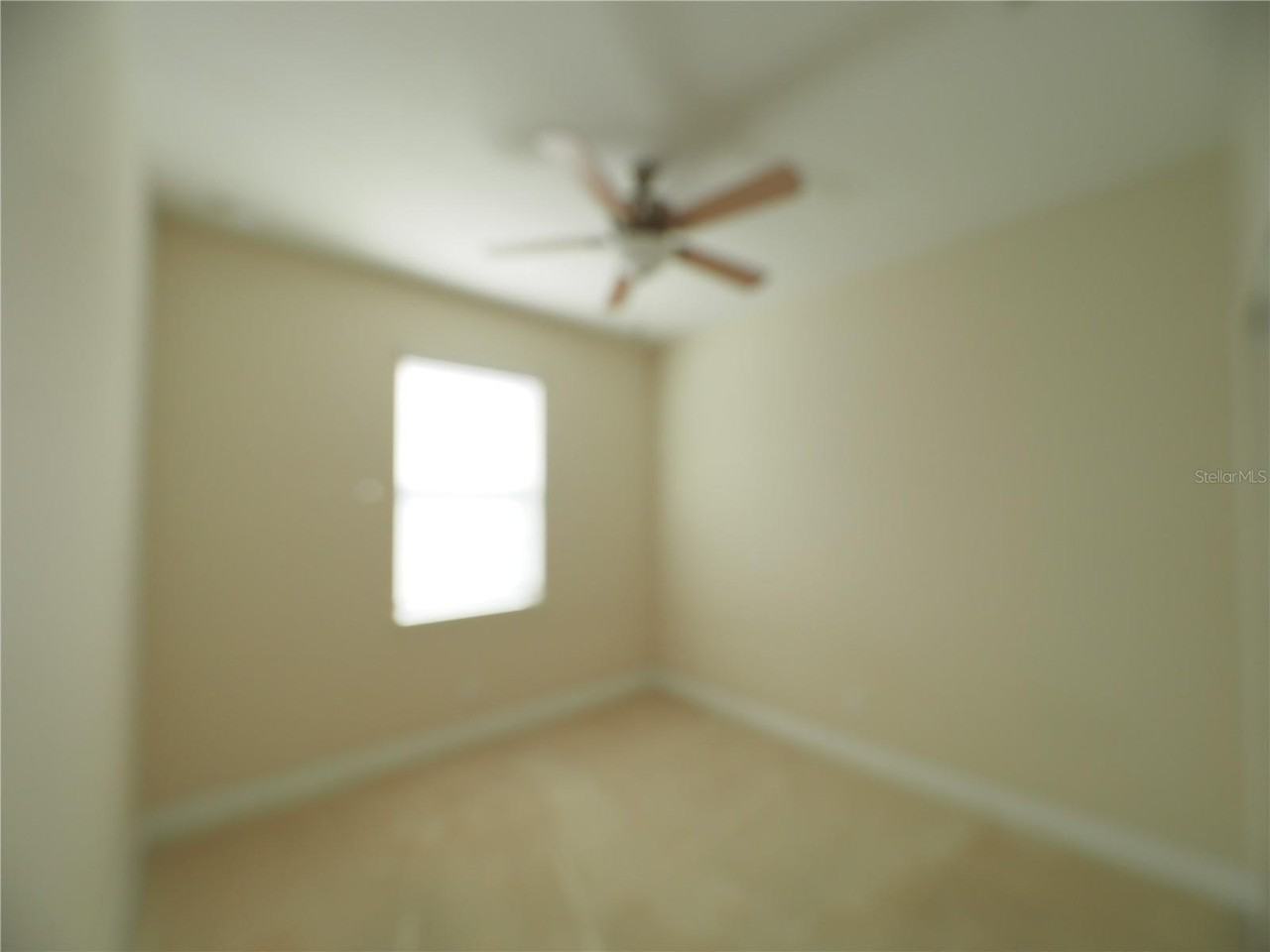 995 Molly Cir - Photo 7 of 46