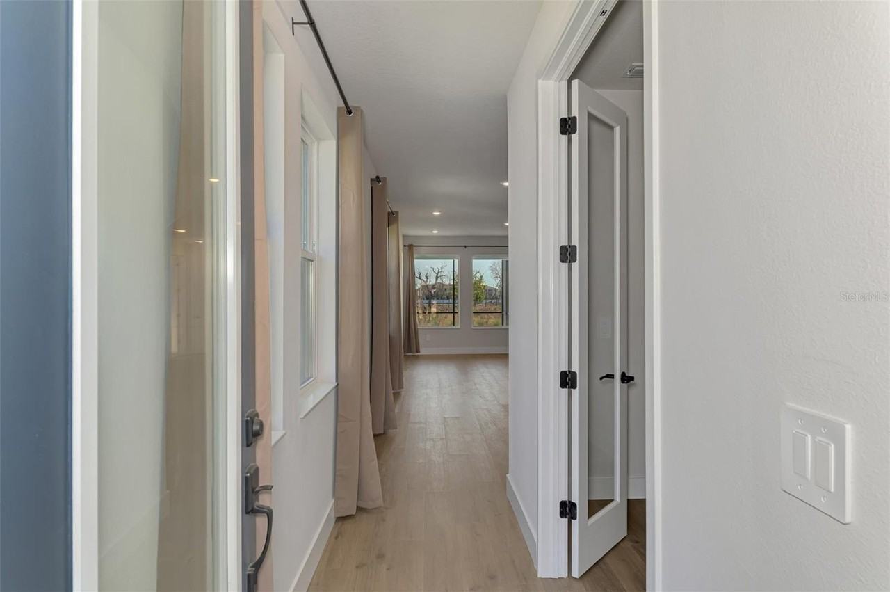 2821 Marrakesh Ln - Photo 7 of 40