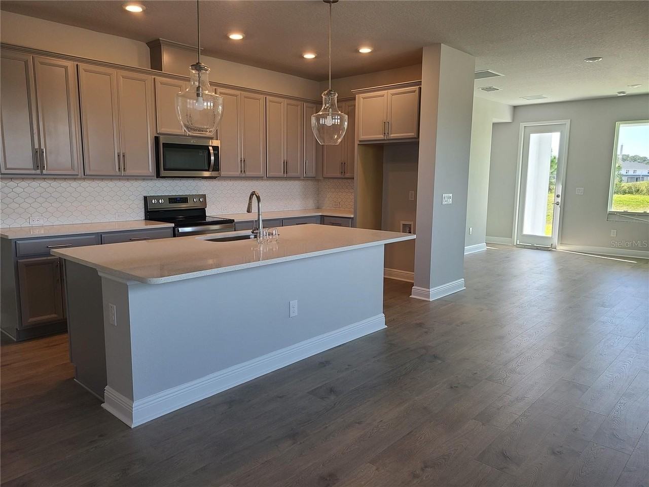 11732 Richmond Trl - Photo 2 of 24