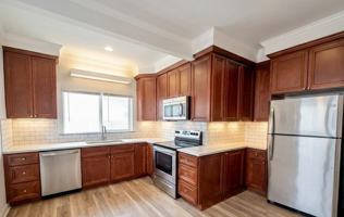 featured image of W 4th Ave