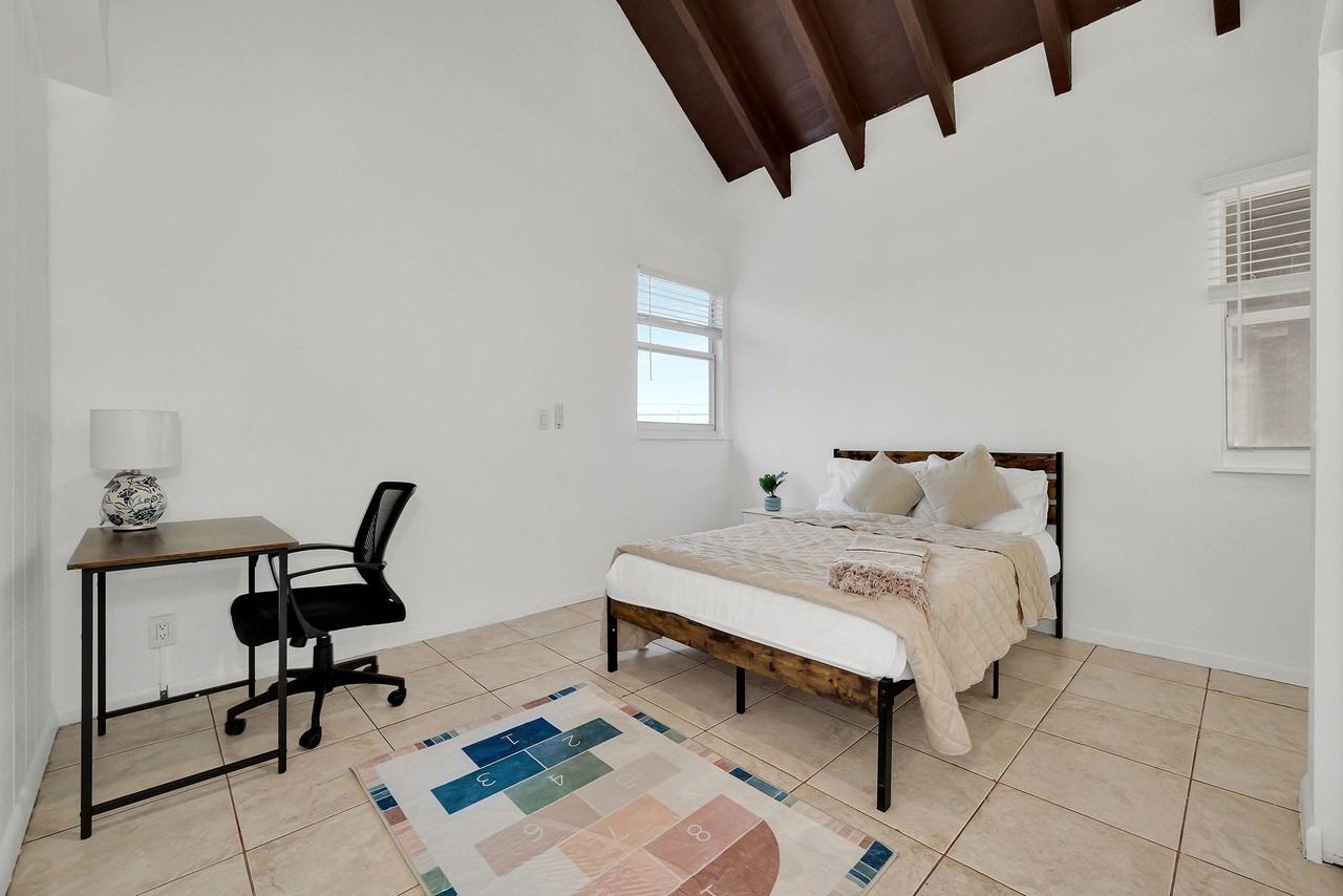 Gardenia Rd - Photo 4 of 5