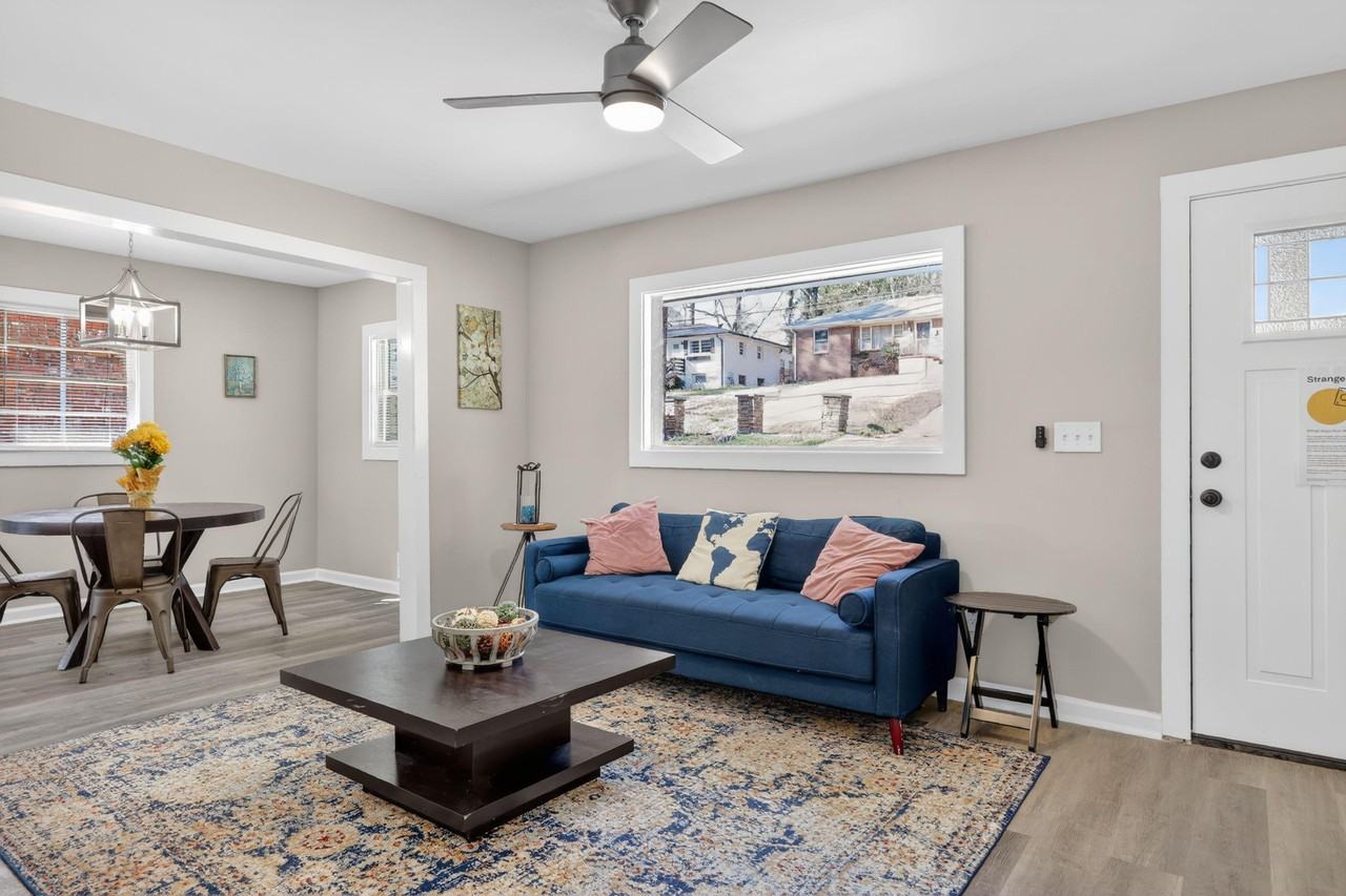 Jefferson Ter - Photo 7 of 17