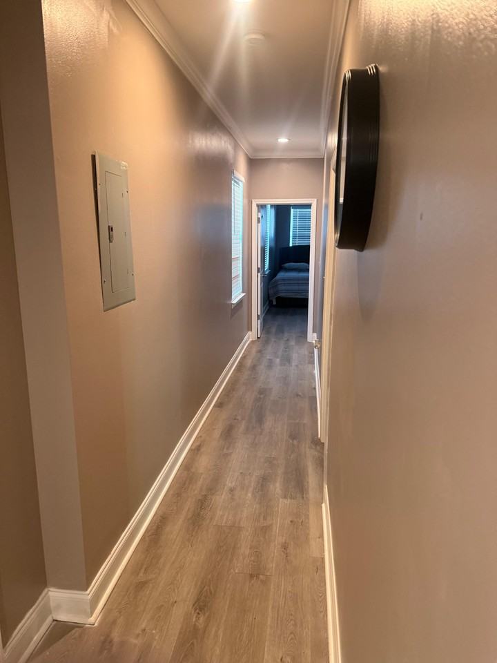 New Orleans St - Photo 2 of 7