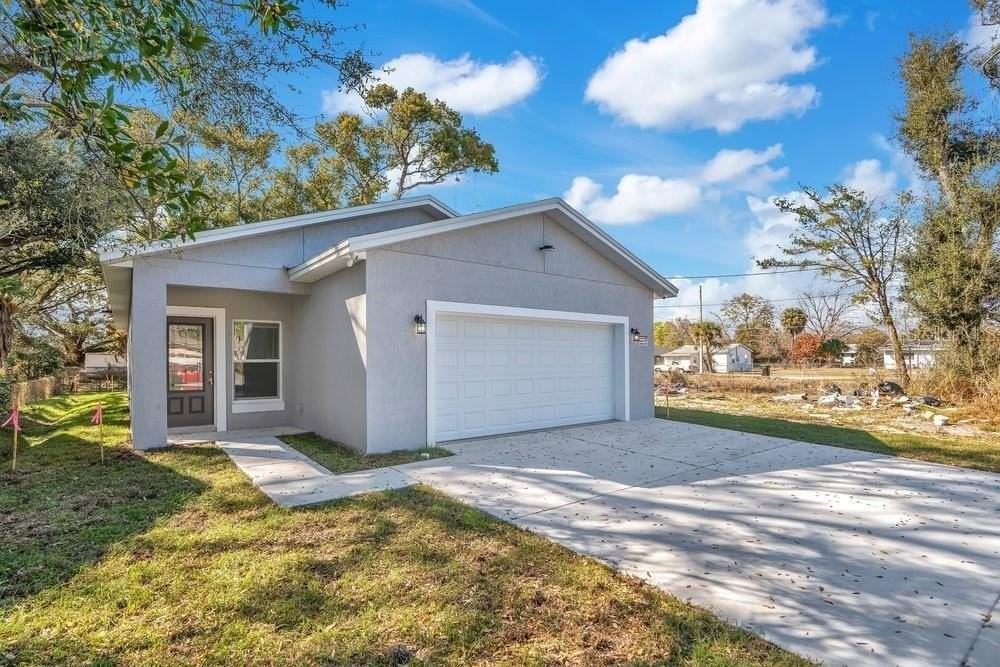 910 Willie Mays Pkwy - Photo 2 of 42