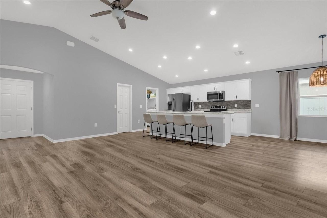 955 Pearly Ridge Ln - Photo 7 of 30