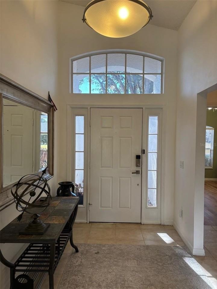 2835 Crane Trace Cir - Photo 2 of 31