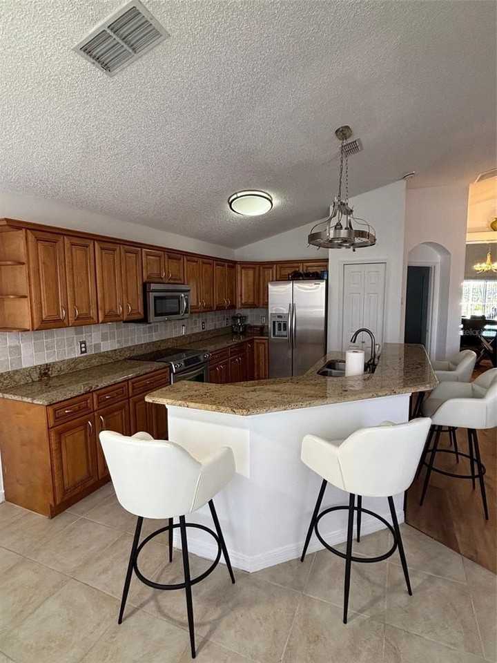 2835 Crane Trace Cir - Photo 5 of 31