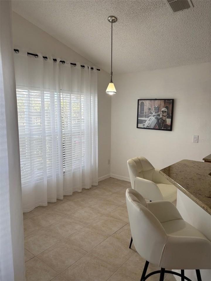 2835 Crane Trace Cir - Photo 6 of 31