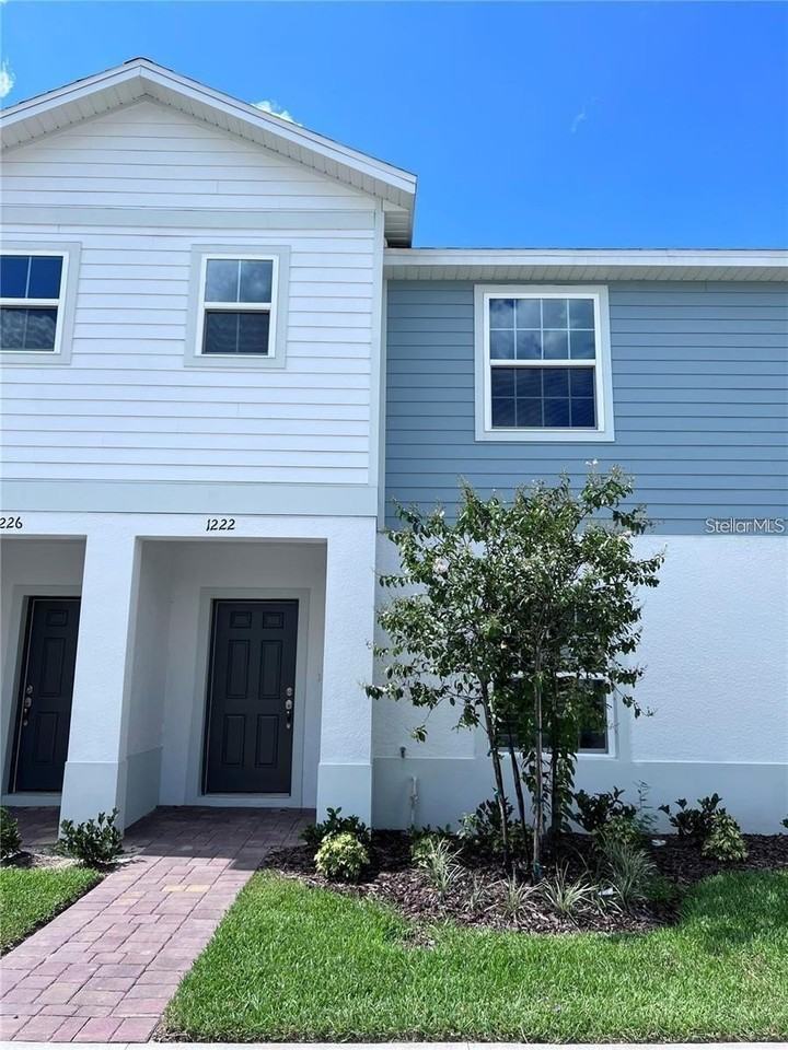 1222 Sand Torch Cir - Photo 2 of 19