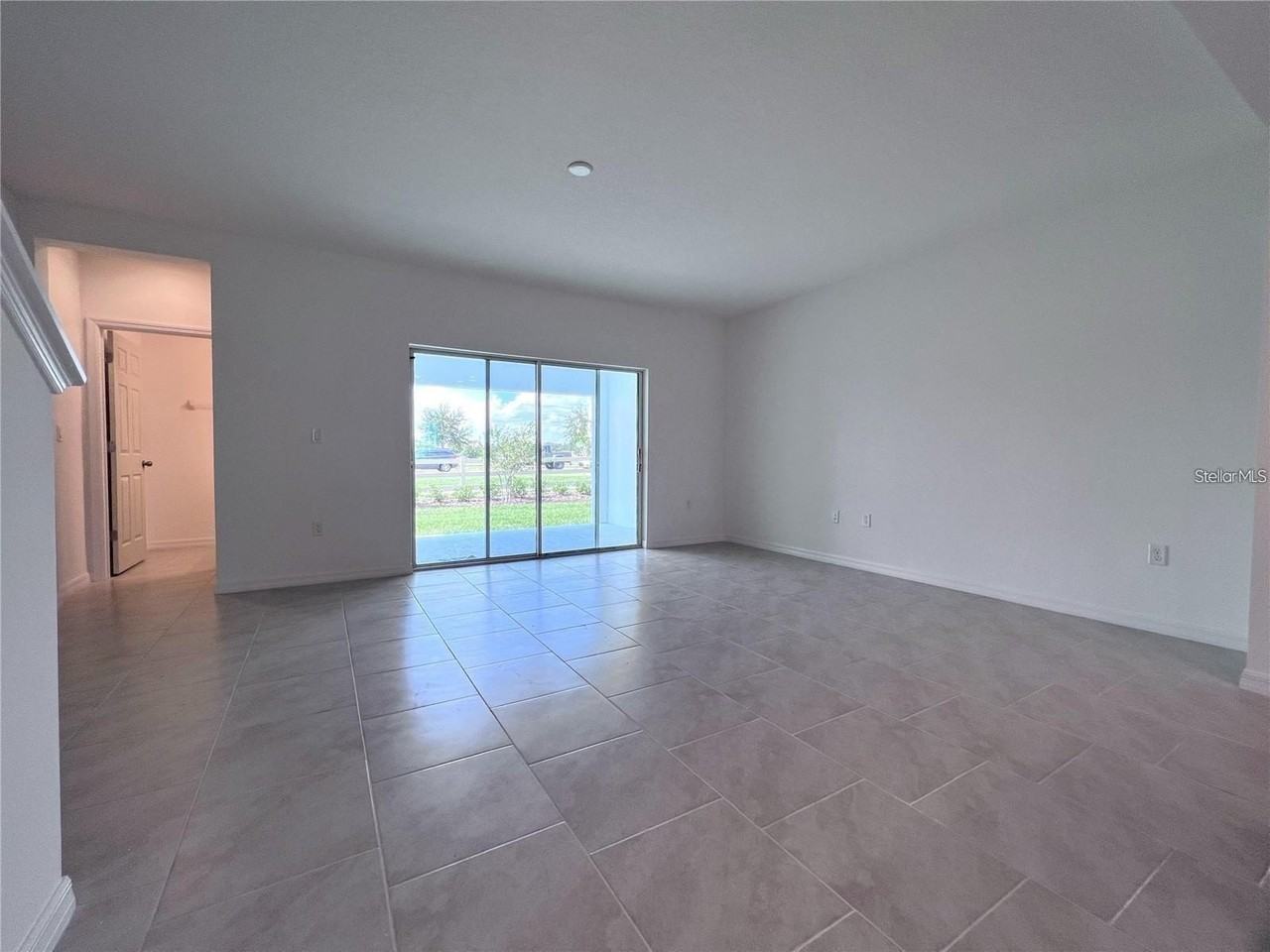 1222 Sand Torch Cir - Photo 6 of 19