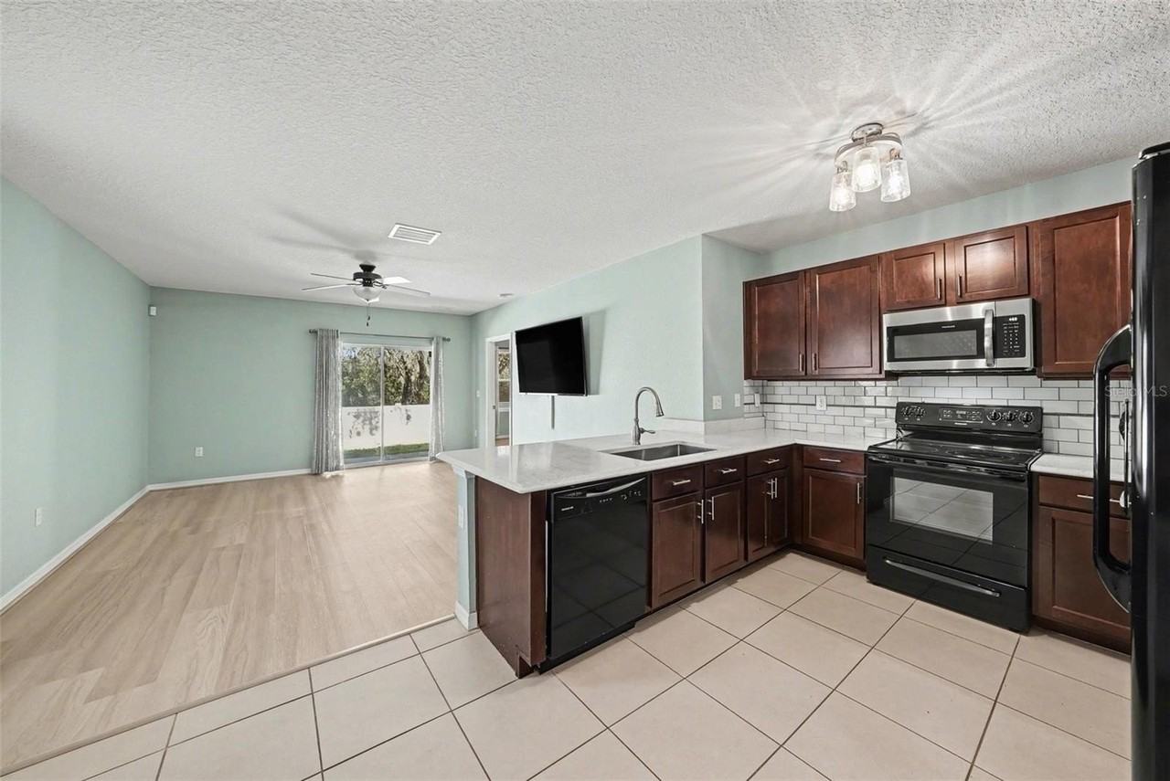 813 Wiltonway Dr - Photo 7 of 15