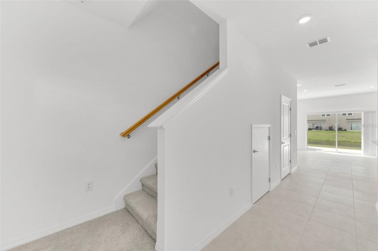 11947 Glenside Ter - Photo 3 of 27