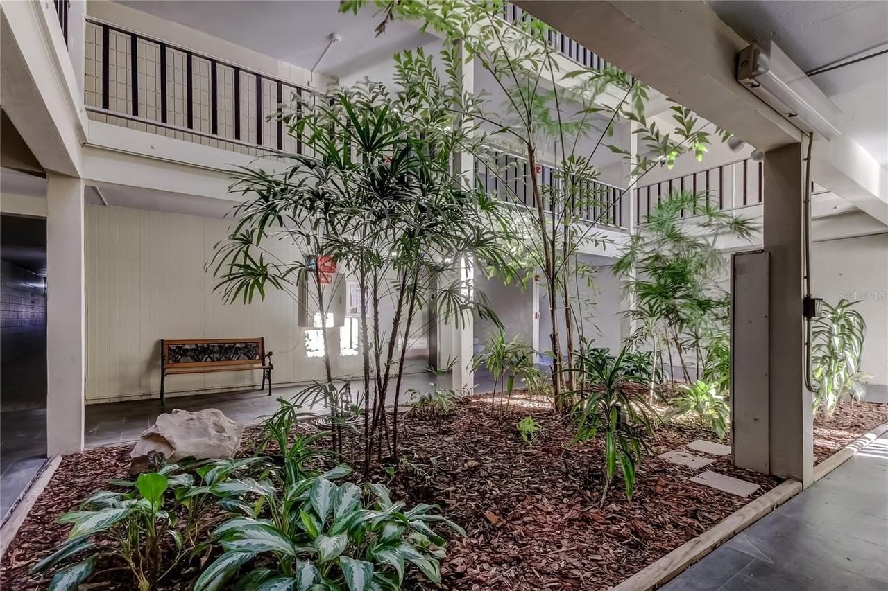 2302 S Manhattan Ave #310 - Photo 2 of 16