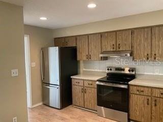 13719 Whitby Rd - Photo 4 of 21