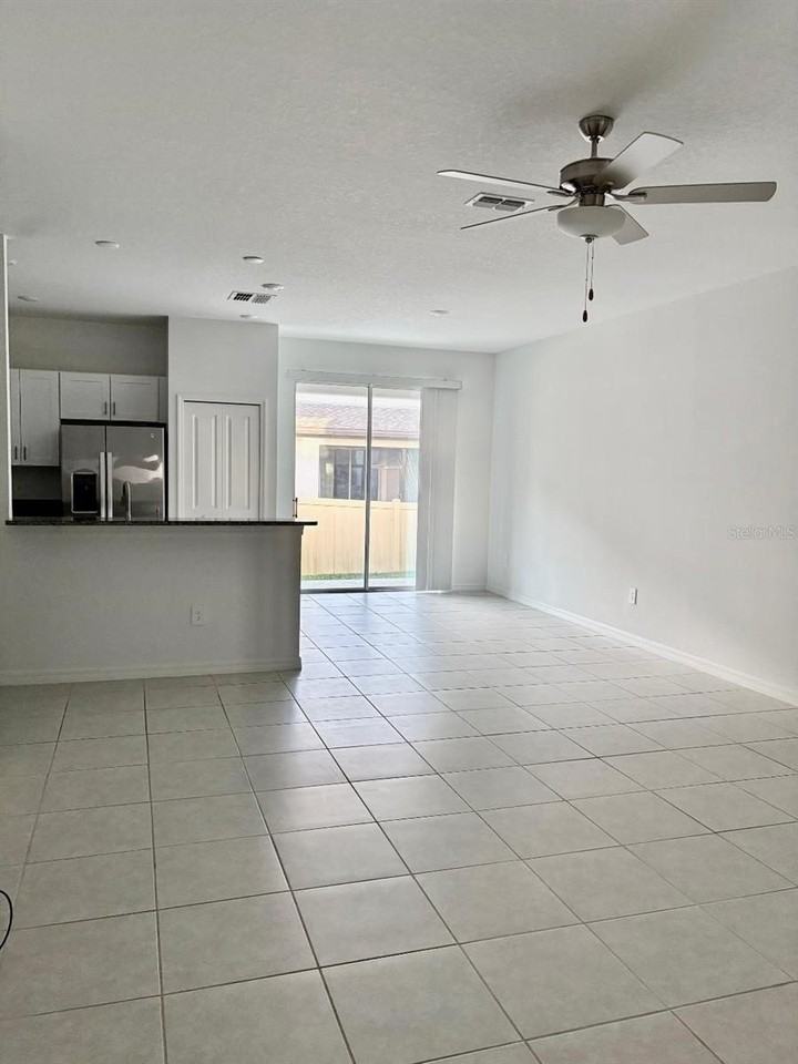 10321 Trumpet Honeysuckle Way - Photo 3 of 22