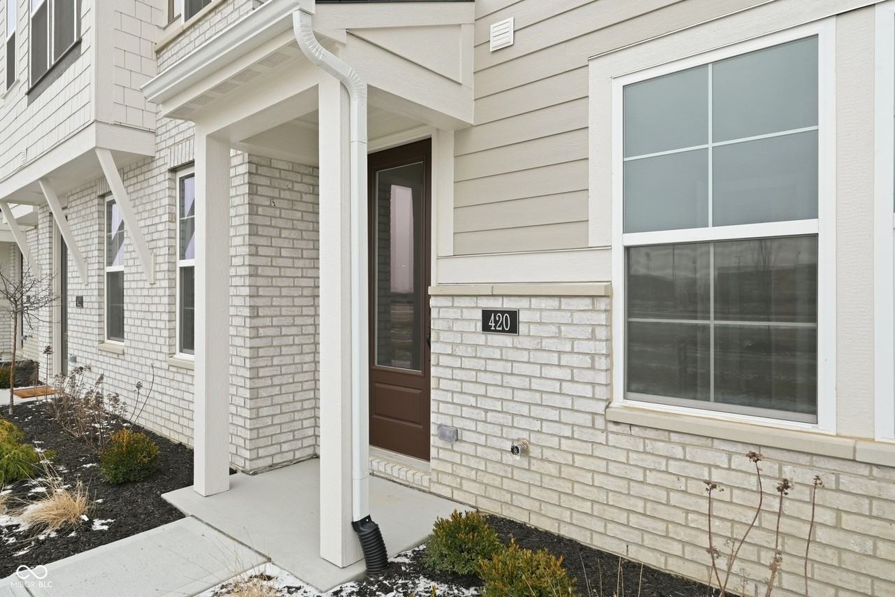 420 Elite St - Photo 4 of 49