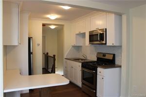 featured image of 190 Main St Unit 2a
