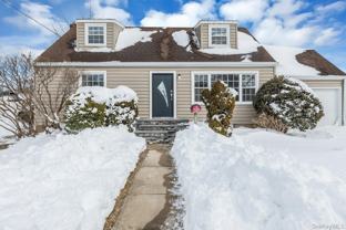 11 Barbara Dr - Photo 1 of 1